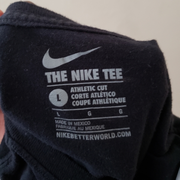 🦋UNISEX Nike Air T-shirt, Athletic Cut - Picture 3 of 4